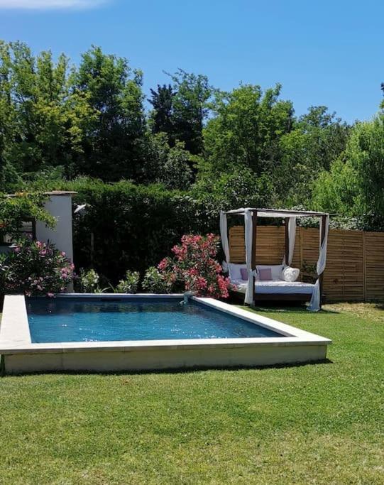 Le Cabanon Tendance Du Luberon Mérindol Extérieur photo