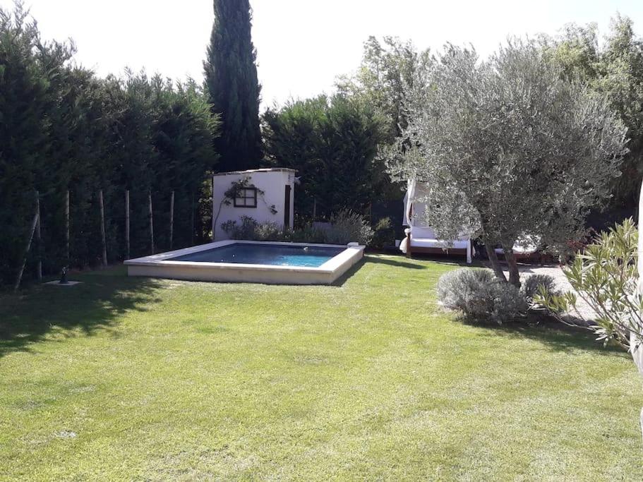 Le Cabanon Tendance Du Luberon Mérindol Extérieur photo