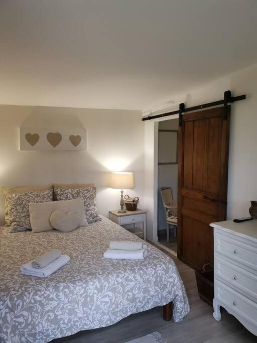 Le Cabanon Tendance Du Luberon Mérindol Extérieur photo