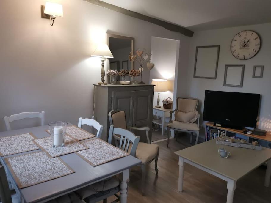 Le Cabanon Tendance Du Luberon Mérindol Extérieur photo
