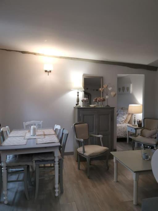 Le Cabanon Tendance Du Luberon Mérindol Extérieur photo