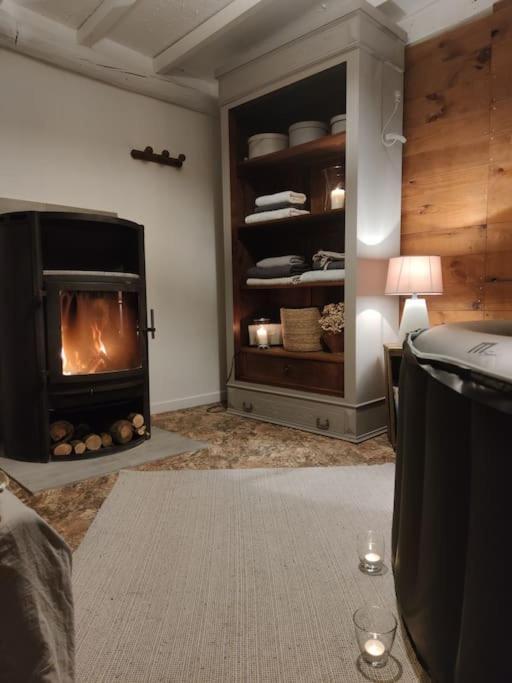 Le Cabanon Tendance Du Luberon Mérindol Extérieur photo